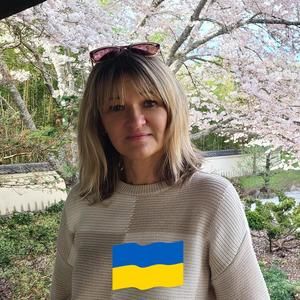 Meet your Posher, Elena